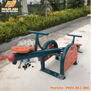 Bập bênh hai chỗ ngoài trời