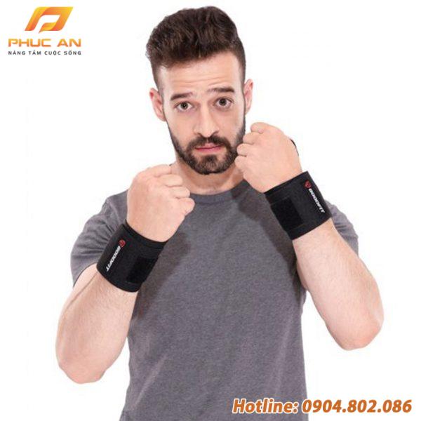 Băng quấn cổ tay tập gym GoodFit GF301W